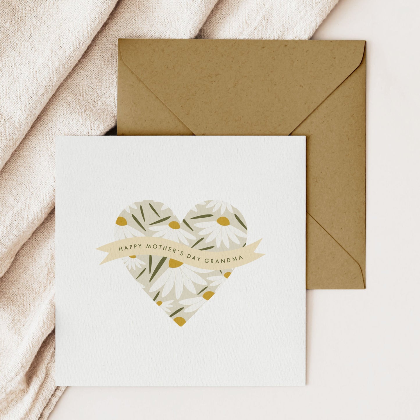 Daisy Heart Mother's Day Card